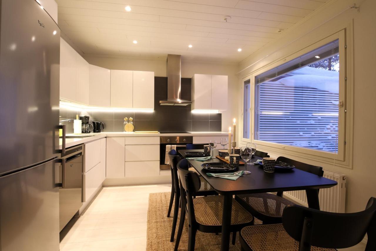 רובניימי Arctic Circle Holiday Homes מראה חיצוני תמונה